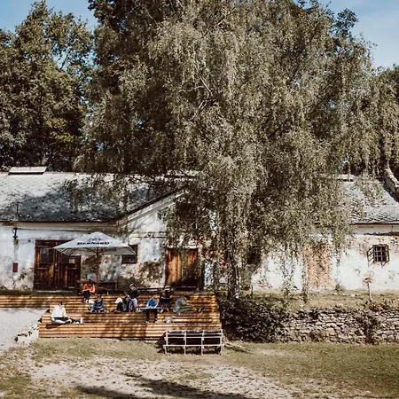 Nezamek Guest house